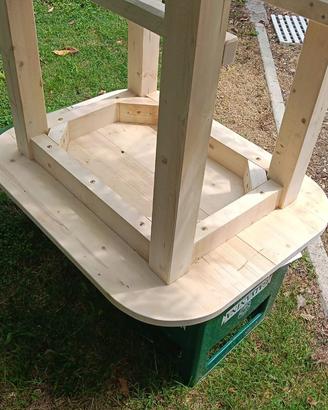 Tavolo in legno grezzo