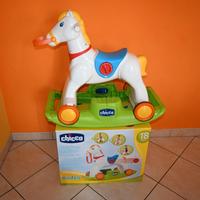 Cavallo cavalcabile Chicco