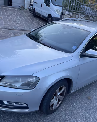 Passat 2011 1.4 benzina-metano