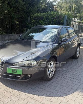 ALFA ROMEO 147 1.6 16V TS 5 porte Distinctive
