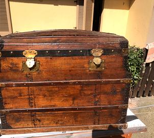 baule bombato rivestito