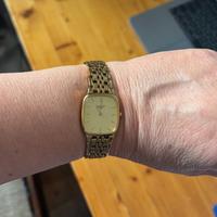 Orologio Longines dorato al quarzo