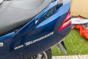 moto scooter Suzuki Burgman 