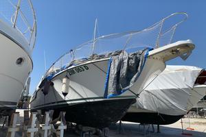 Trojan Yacht | 12.42m | 2x430HP GM Diesel