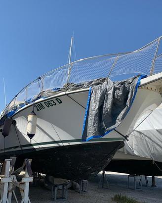 Trojan Yacht | 12.42m | 2x430HP GM Diesel