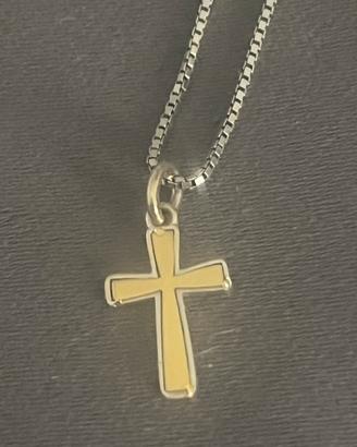 Collana con ciondolo oro