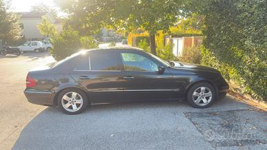 mercedes e220 w211 avantgarde 2002