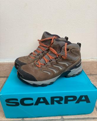 Scarpe da trekking la scarpa numero 41