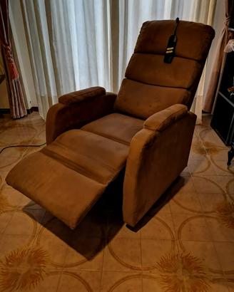 POLTRONA ELETTRICA ALZAPERSONE RECLINABILE 