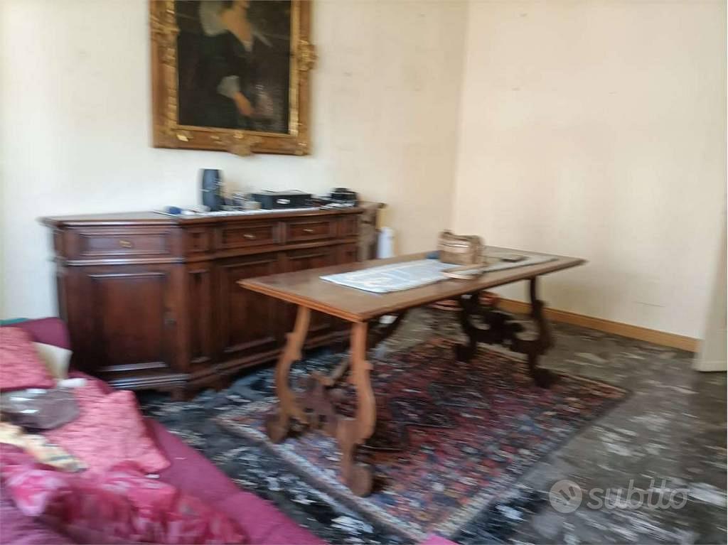 Appartamento – Lucca, Santissima Annunziata - Vista 4