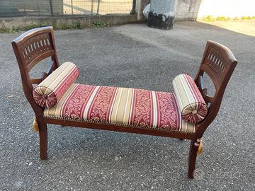 Divanetto in legno arte povera