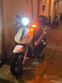 Piaggio Beverly 500 ie – 25.000 km – Tagliandato