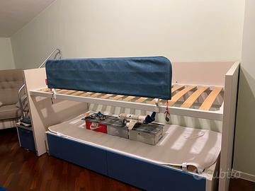 Letto superiore con scaletta