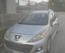 Peugeot 207 - 2010