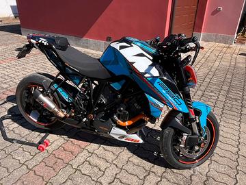 KTM SUPER DUKE 1290R
