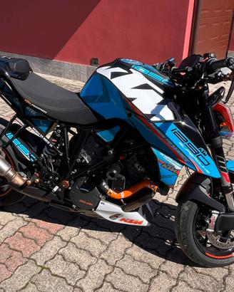 KTM SUPER DUKE 1290R
