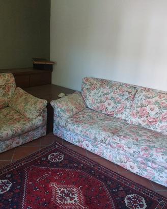 divano 3 posti più poltrona 
