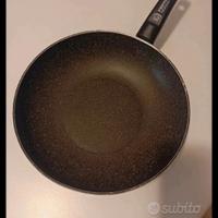 Wok padella antiaderente 