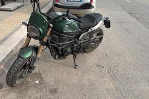 Benelli leoncino 800 trail