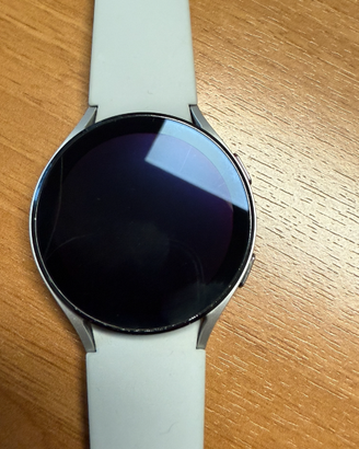 Samsung Galaxy Watch4 SM-R870 silver