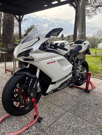 Ducati Superbike 848