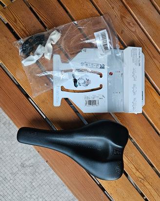 Sella SqLab 610 Ergolux Active 2.1