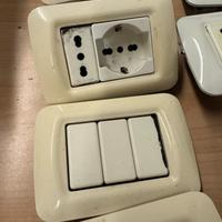 Prese elettriche e tasti gewiss