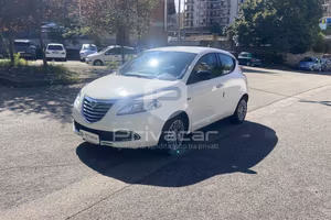 LANCIA Ypsilon 1.2 69 CV 5 porte S&S Gold