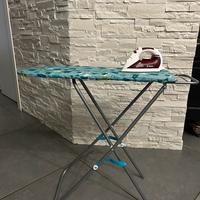 Gioco per bambini asse da stiro