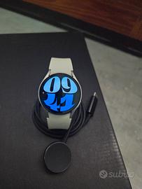Samsung Galaxy Watch6 – Come Nuovo (Zero Graffi),