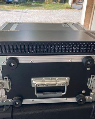 DBX graphic equalizer 131