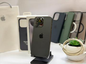 iPhone 15 Pro Max 256GB - Titanio Nero + Cover