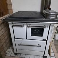 Stufa/cucina a legna da esterno