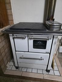 Stufa/cucina a legna da esterno