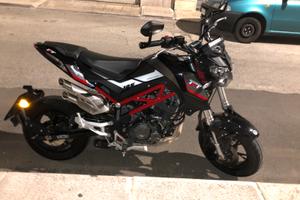 Benelli tn125t poco usato