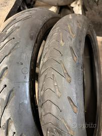 1207017 e 1805517 Michelin Road 5 Gt Radial