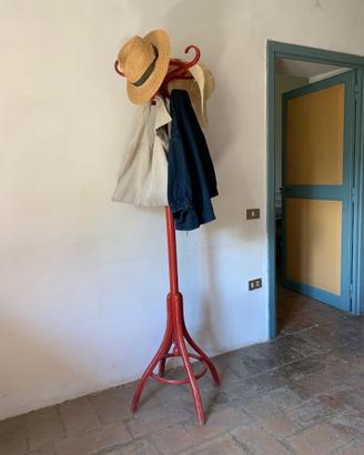 Attaccapanni stile bistrot in legno curvato