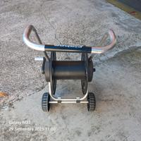 avvolgitubo con ruote 