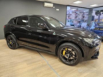 Alfa Romeo Stelvio 2.9 Bi-Turbo V6 510 CV AT8 Quad