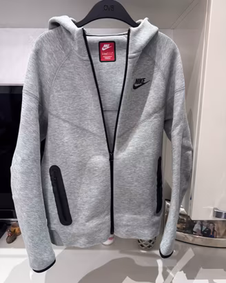Tuta Nike Tech Fleece