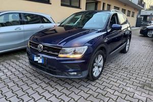 VOLKSWAGEN Tiguan 2.0 TDI SCR DSG 4MOTION Sport BM