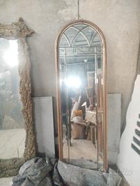 due specchiere una antica 