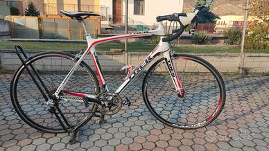 BICICLETTA DA CORSA TREK MADONE IN CARBONIO