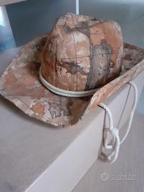 Cappello Alviero Martini