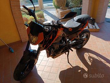 ktm690 Duke A2 