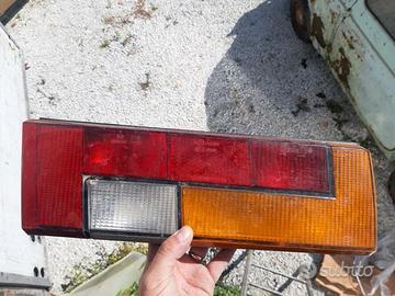 Fanale posteriore alfa romeo 33 DX 1 serie-usato