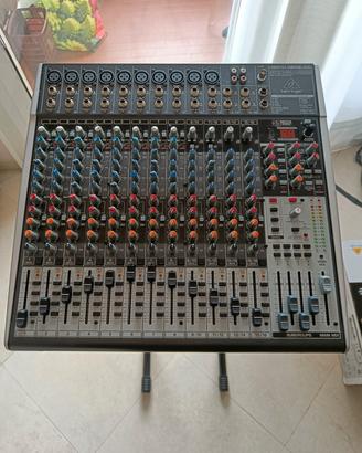 Mixer Behringer XENYX X2442 USB 
