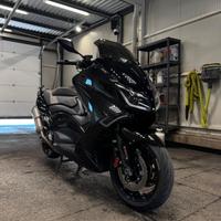 Yamaha T Max 530 - 2012