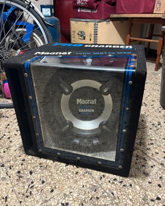 amplificatore e sub magnat 1200 watts max