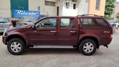 Isuzu D-Max 3.0 TD 4WD LS Aut e Gancio traino
